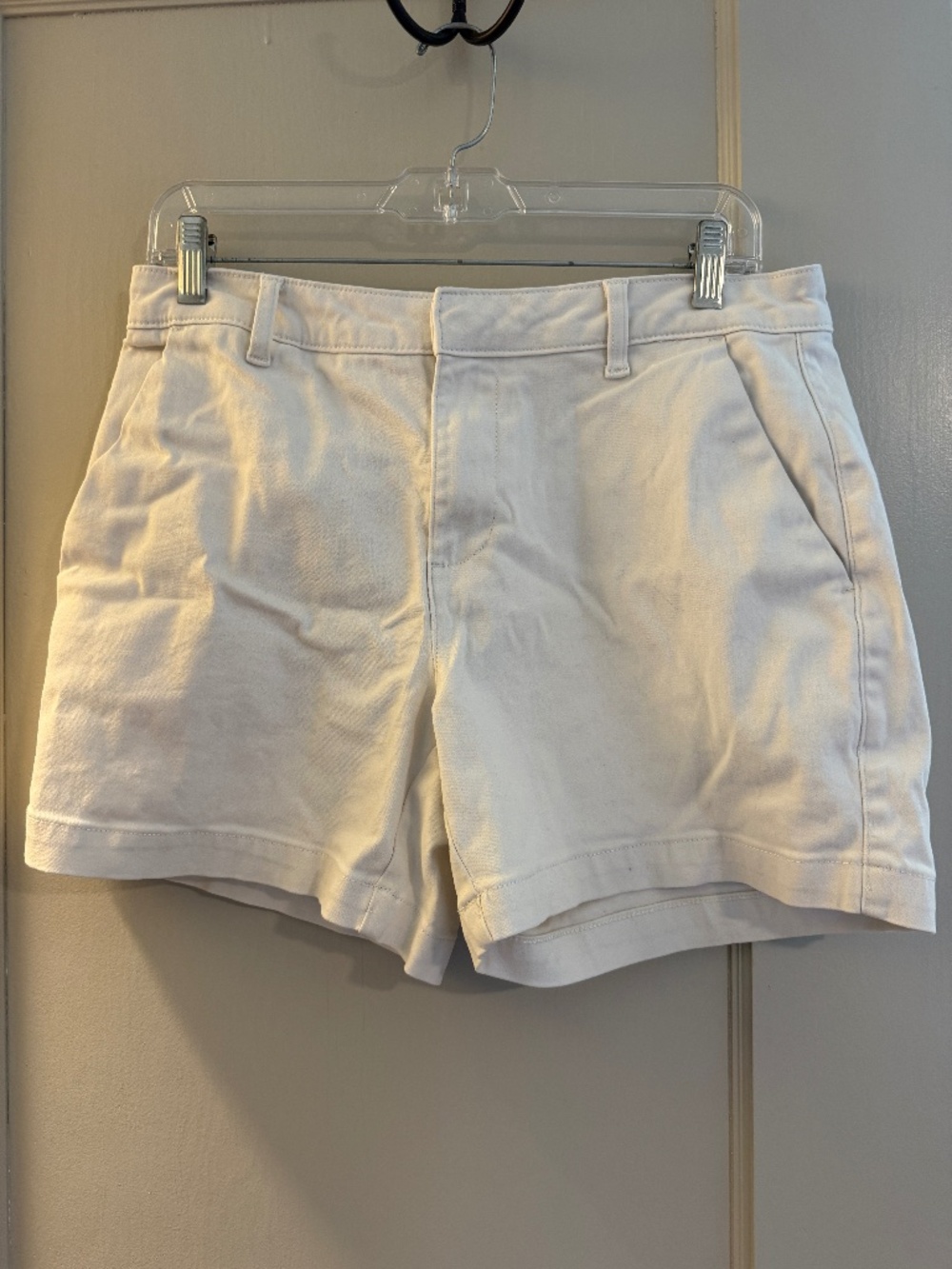 Banana Republic Cream Shorts Sz 10